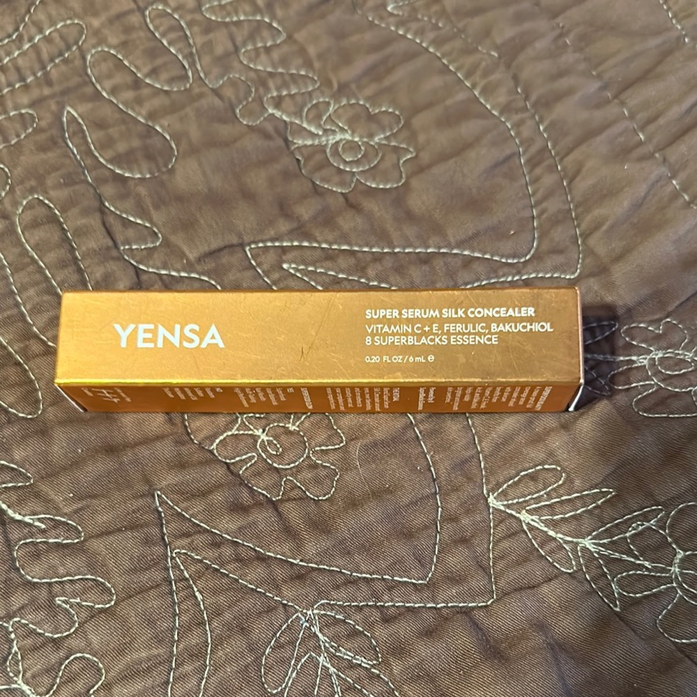 YENSA Super Serum Silk Concealer